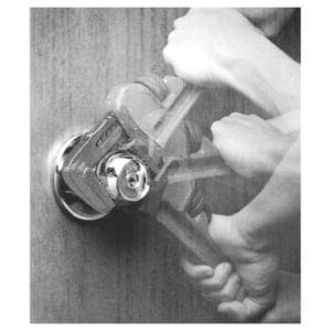 8K FEATURE BREAKAWAY BW